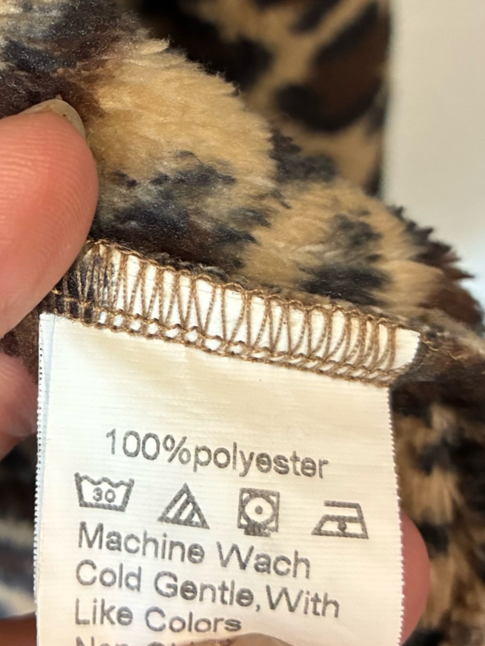 PLUSH LEOPARD ANIMAL PRINT CARDIGAN - Picture 5 of 5
